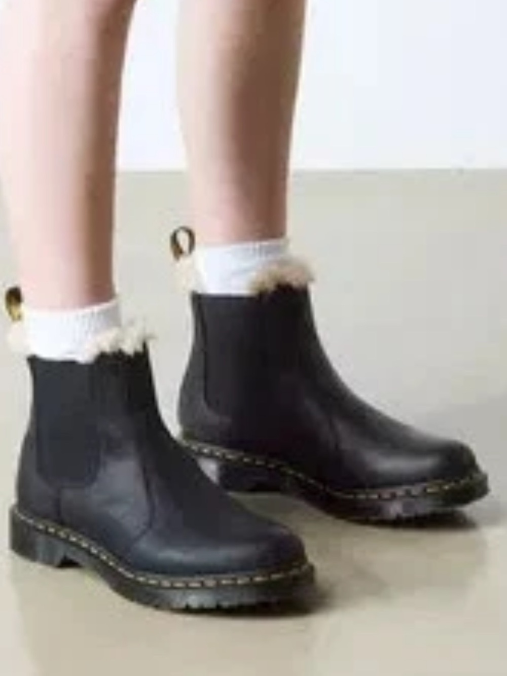 Dr. Marten Faux Fur Lined Chelsea Leonore Boots